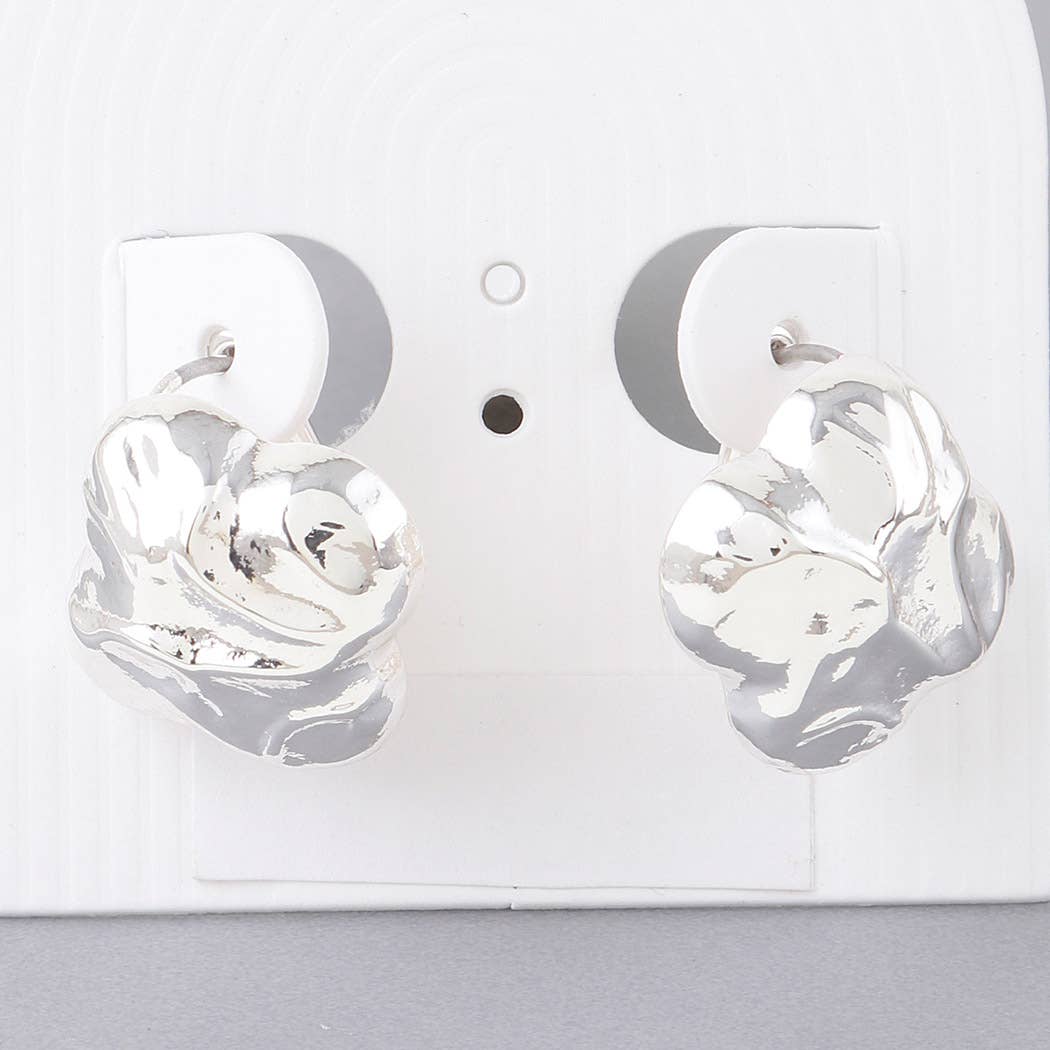 Hammered Clover Stud Earrings